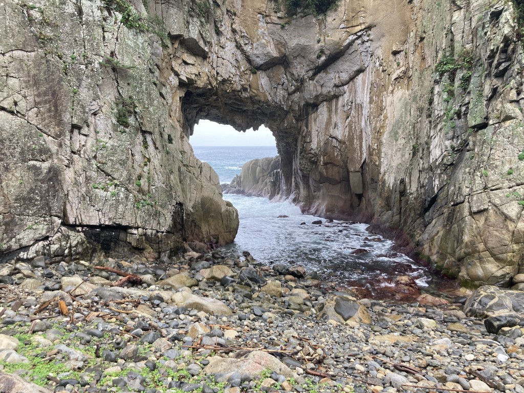 白山洞門