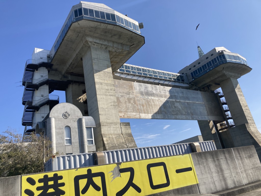 沼津港大型展望水門「びゅうお」