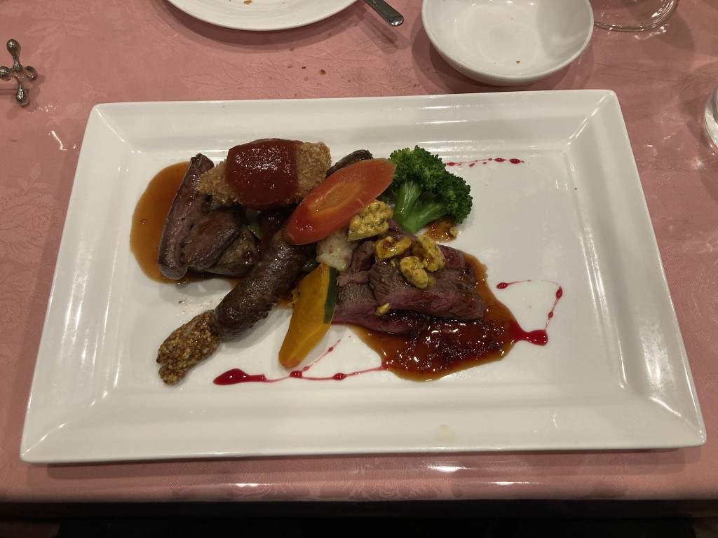 ビストロ・オブリン 鹿肉ジビエ